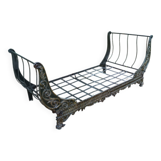 superb cast iron bench or daybed from the late 19th to early 20th century