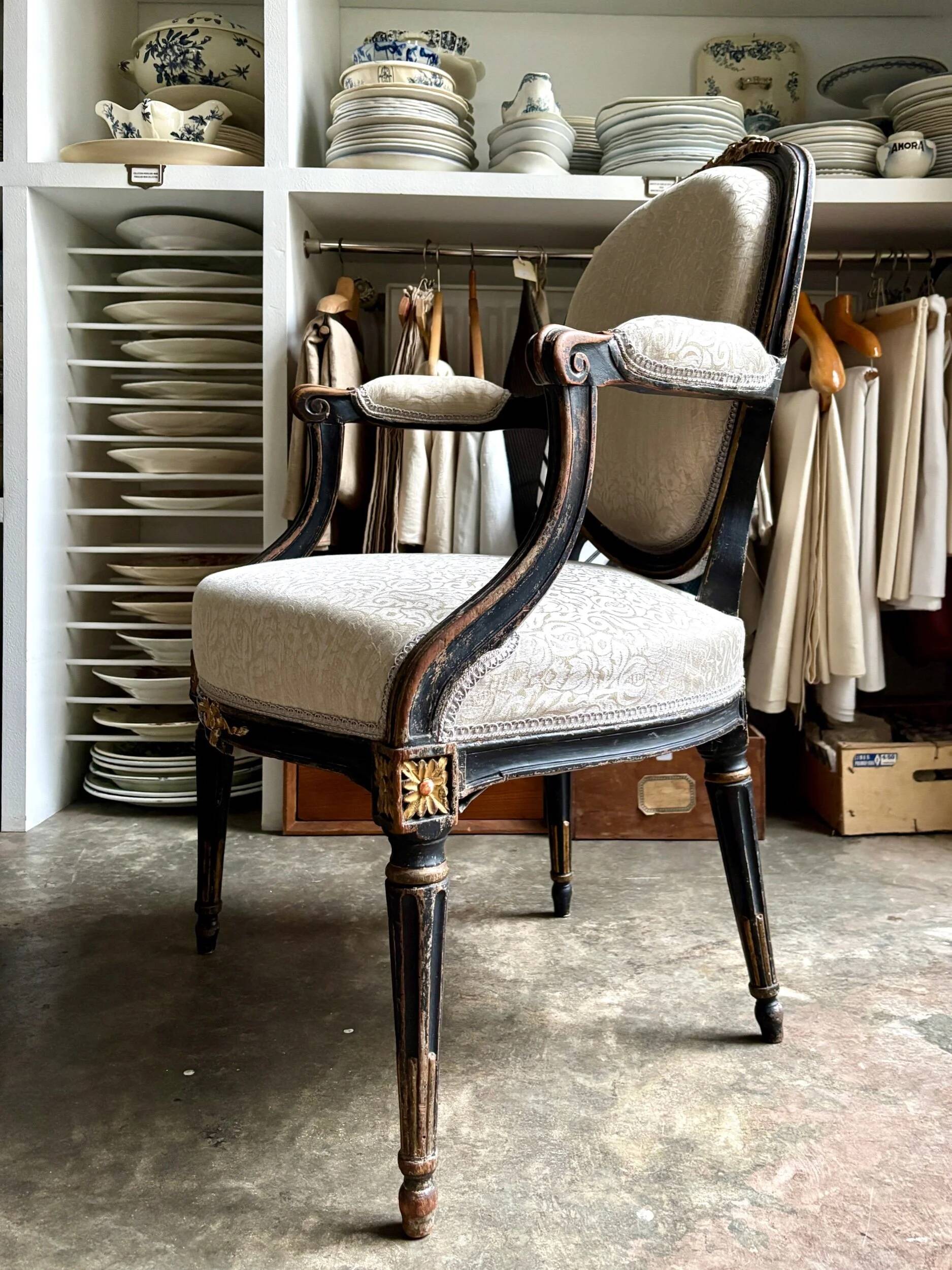 Cabriolet armchair with medallion back, Louis XVI period