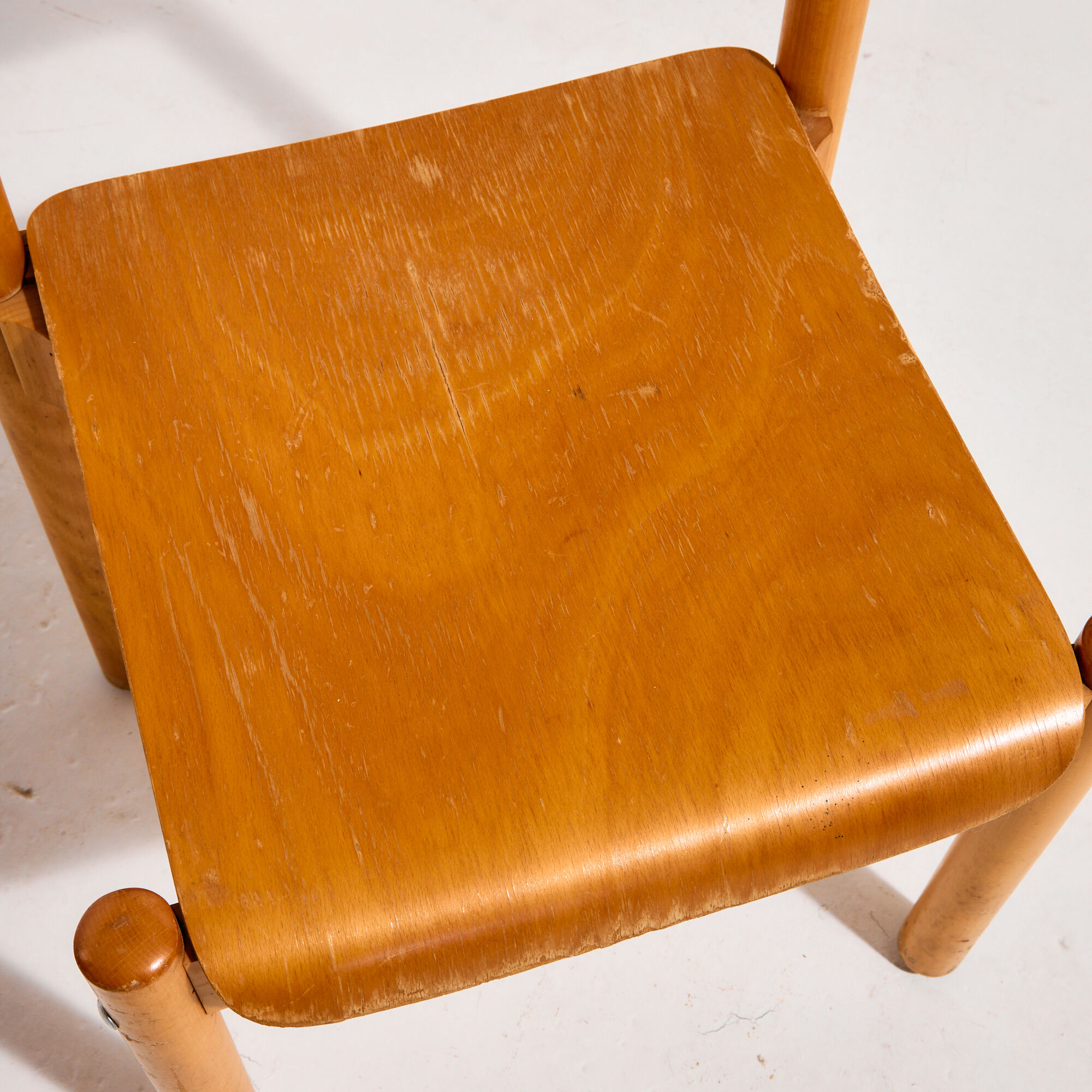 Stackable oak chair
