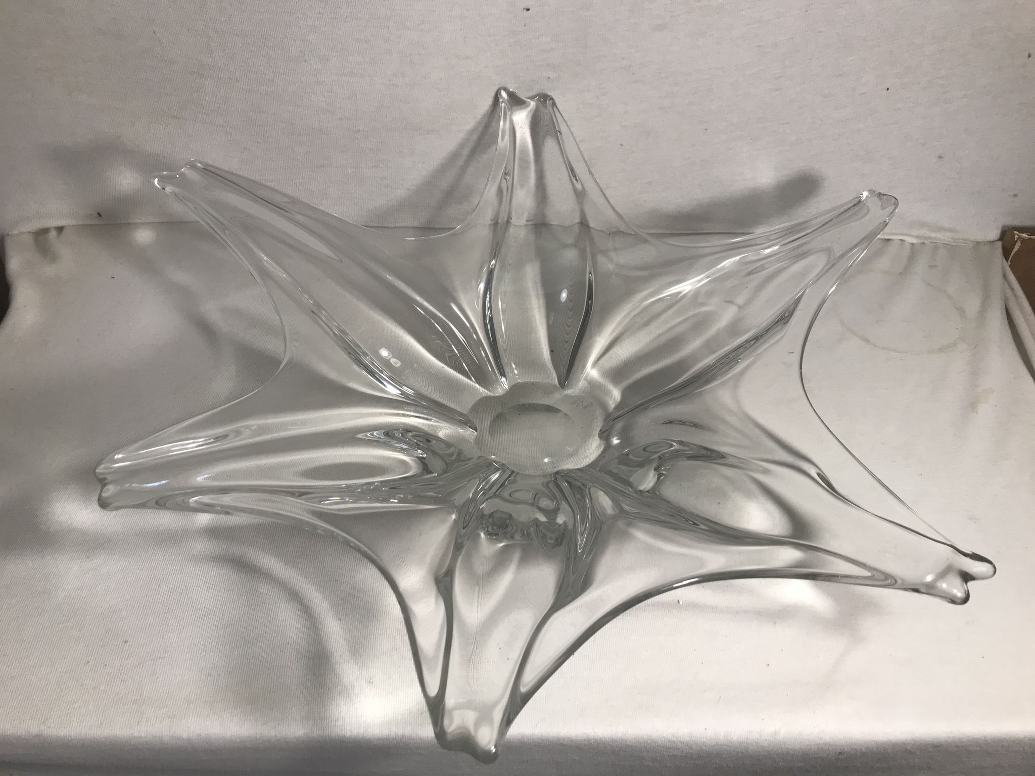 Former center of table crystal Lorraine France shape star vintage cup