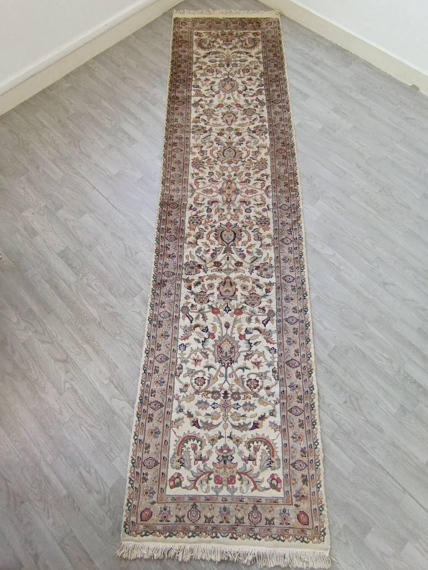 Pakistani Hand-Knotted Gallery Carpet