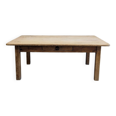 Table basse ancienne en bois massif – table de ferme