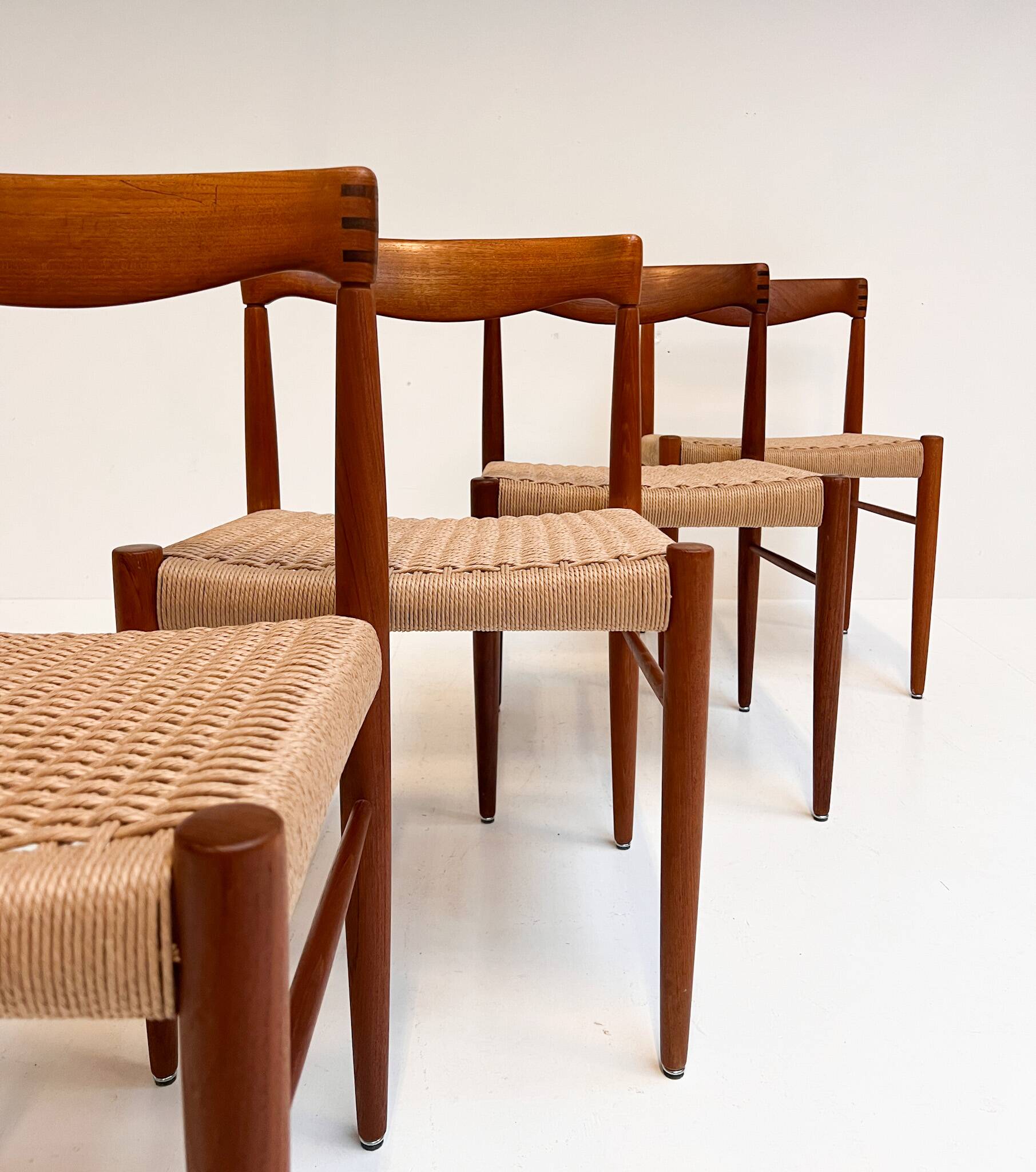 Refurbished set of 4 papercord chairs by H. Klein for Bramin, 1960s