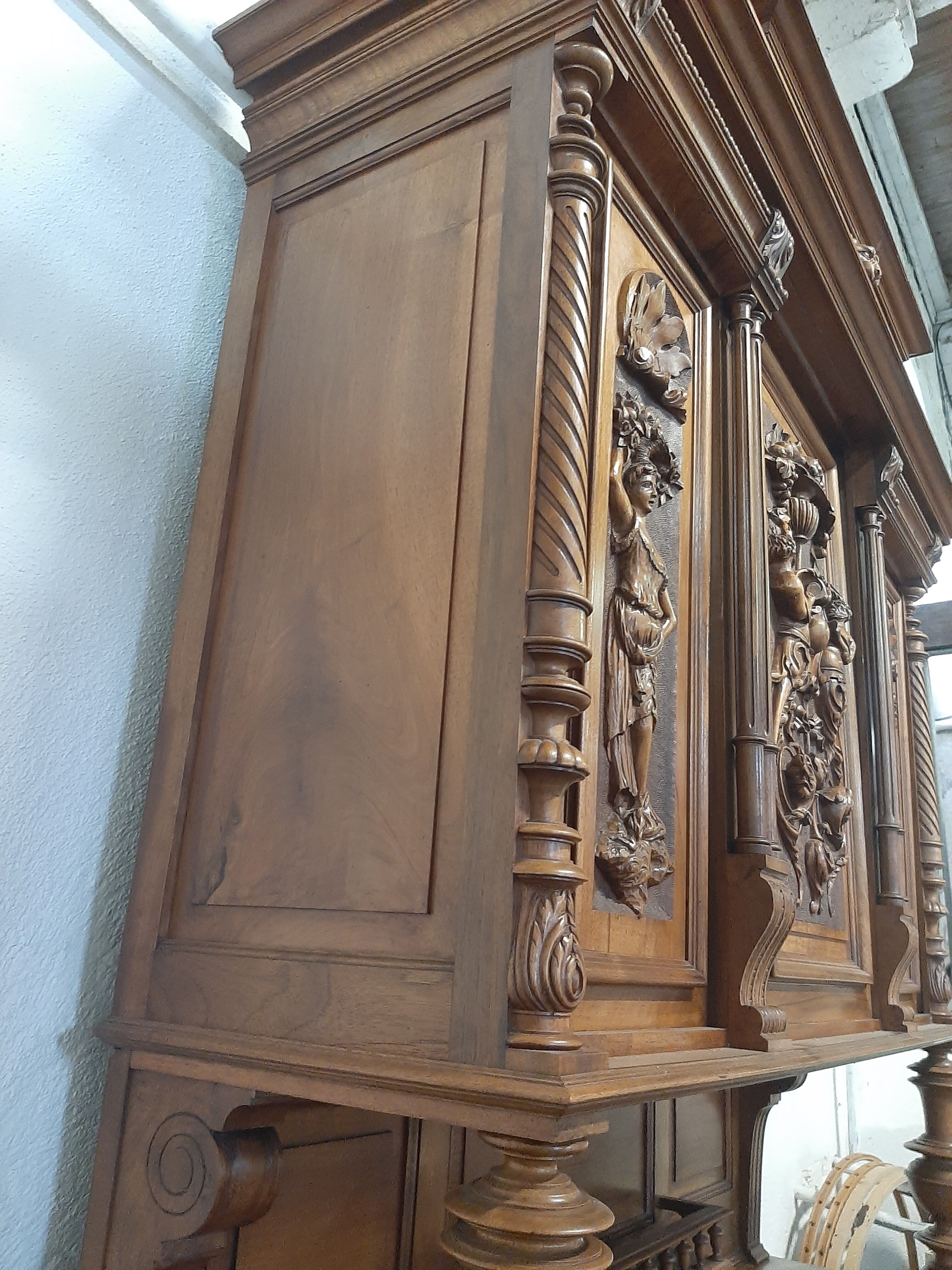 Rare Henry 2 furniture