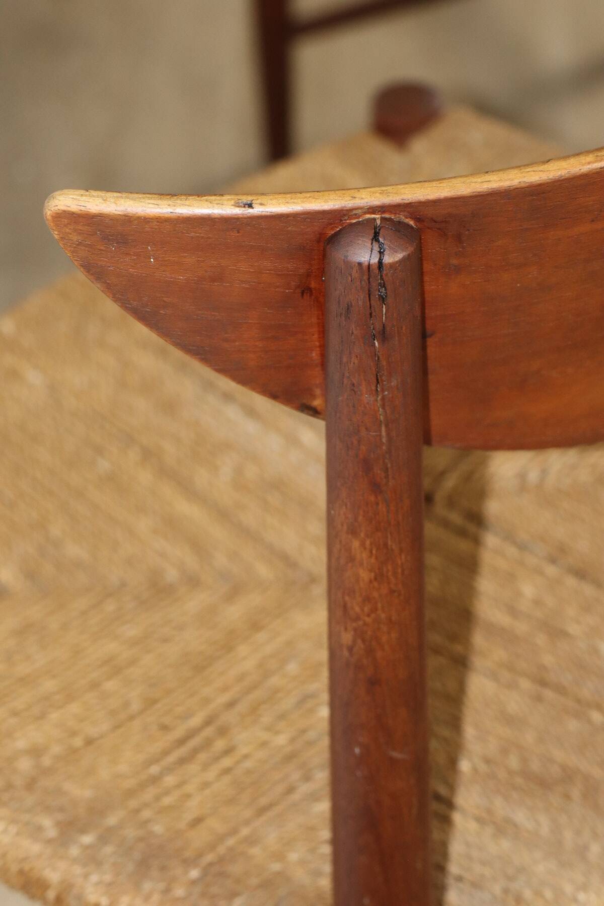 Set of 4 Scandinavian chairs by Peter Hvidt – teak & cord – 1960s