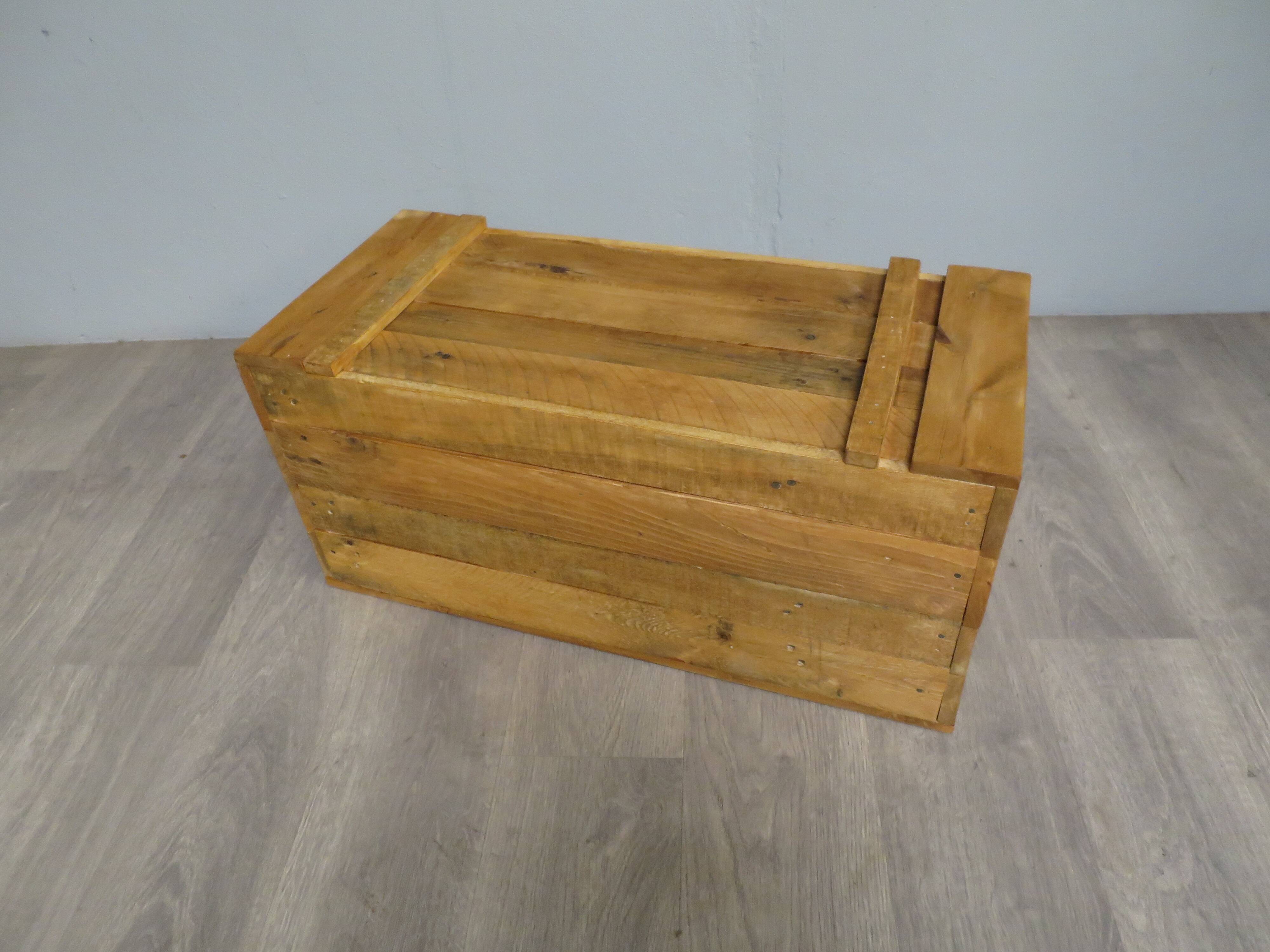 Storage box for vinyl