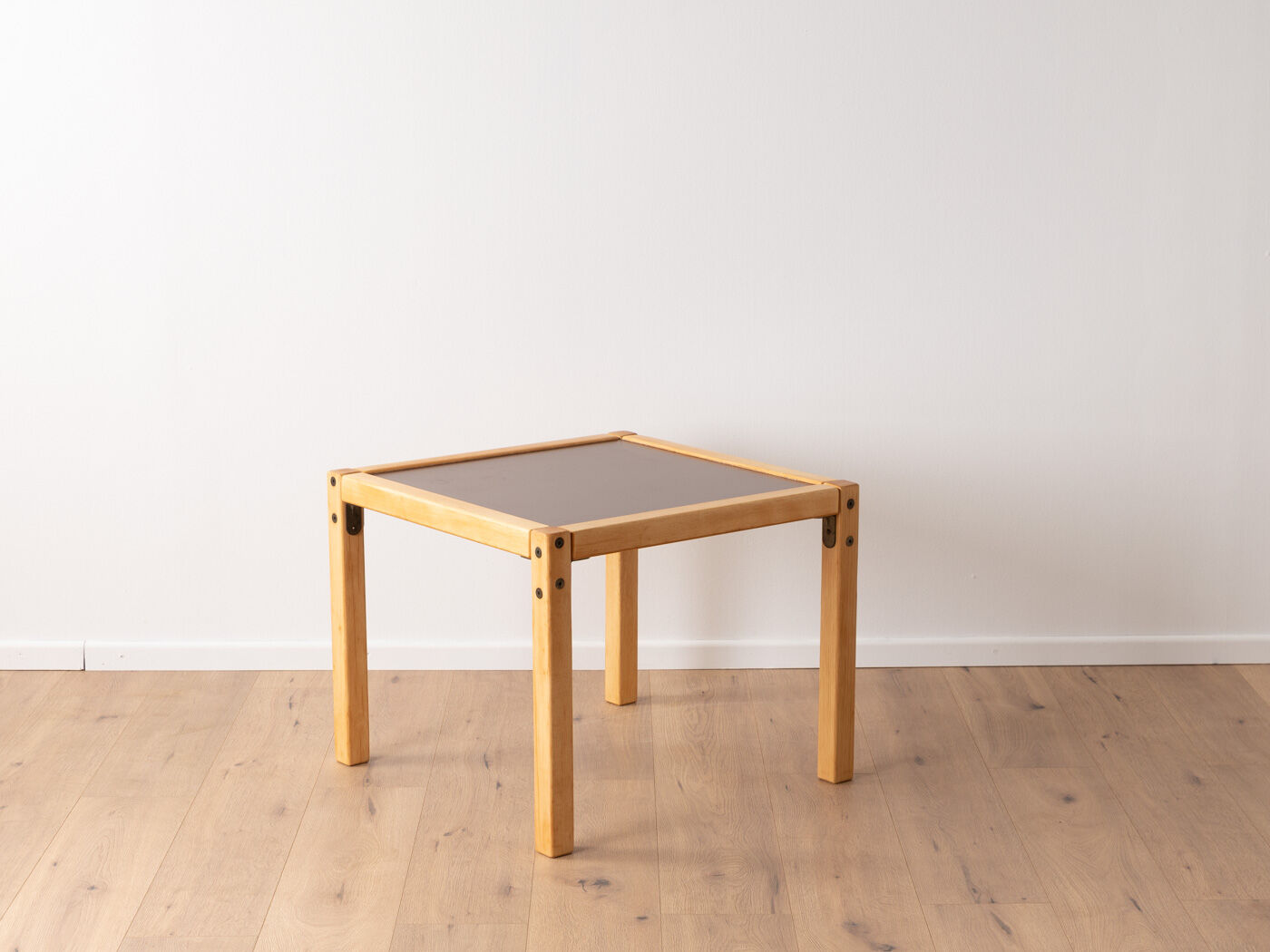 Coffee table, Flötotto