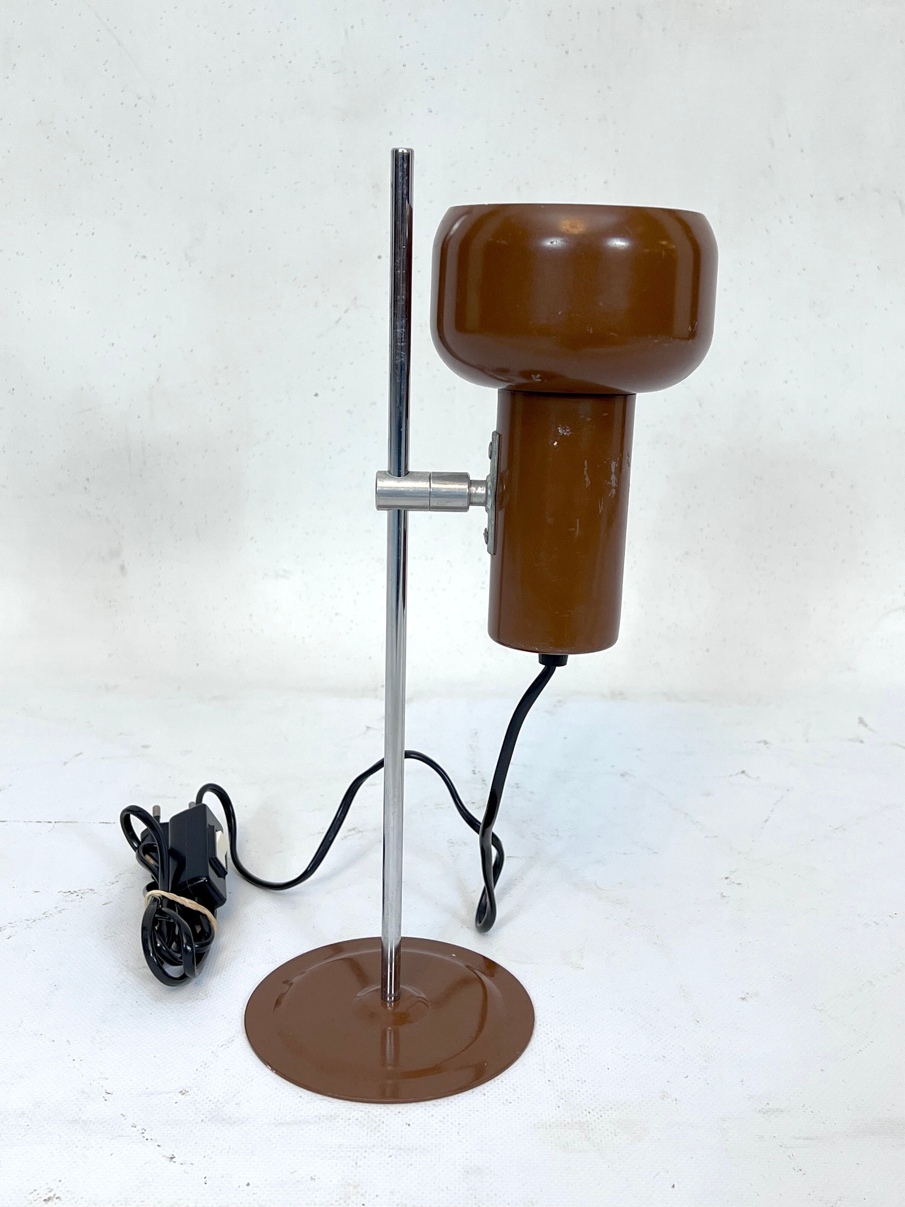 Vintage Italian articulated metal table lamp from 70s