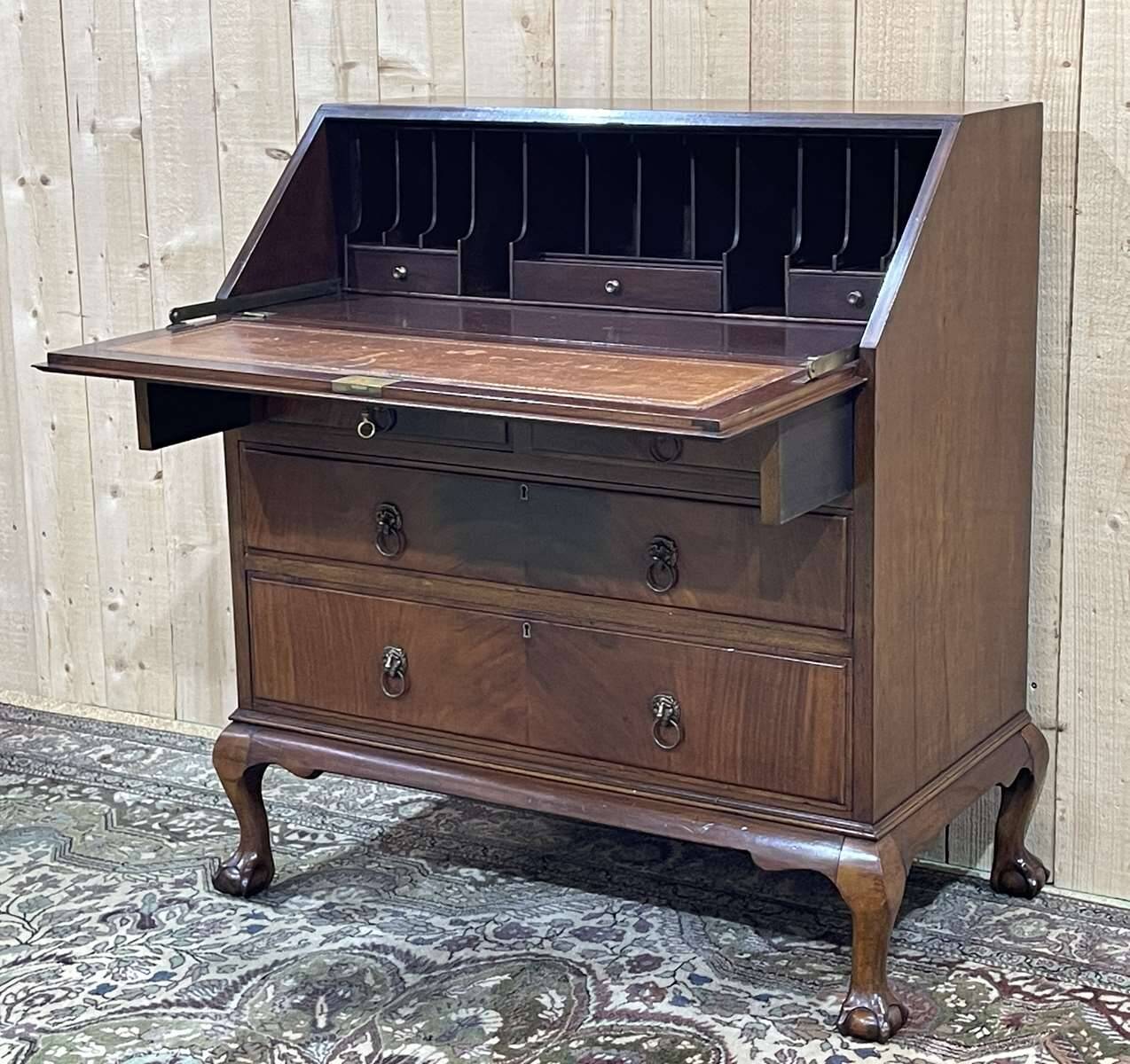 1930s mahogany donkey desk in English.