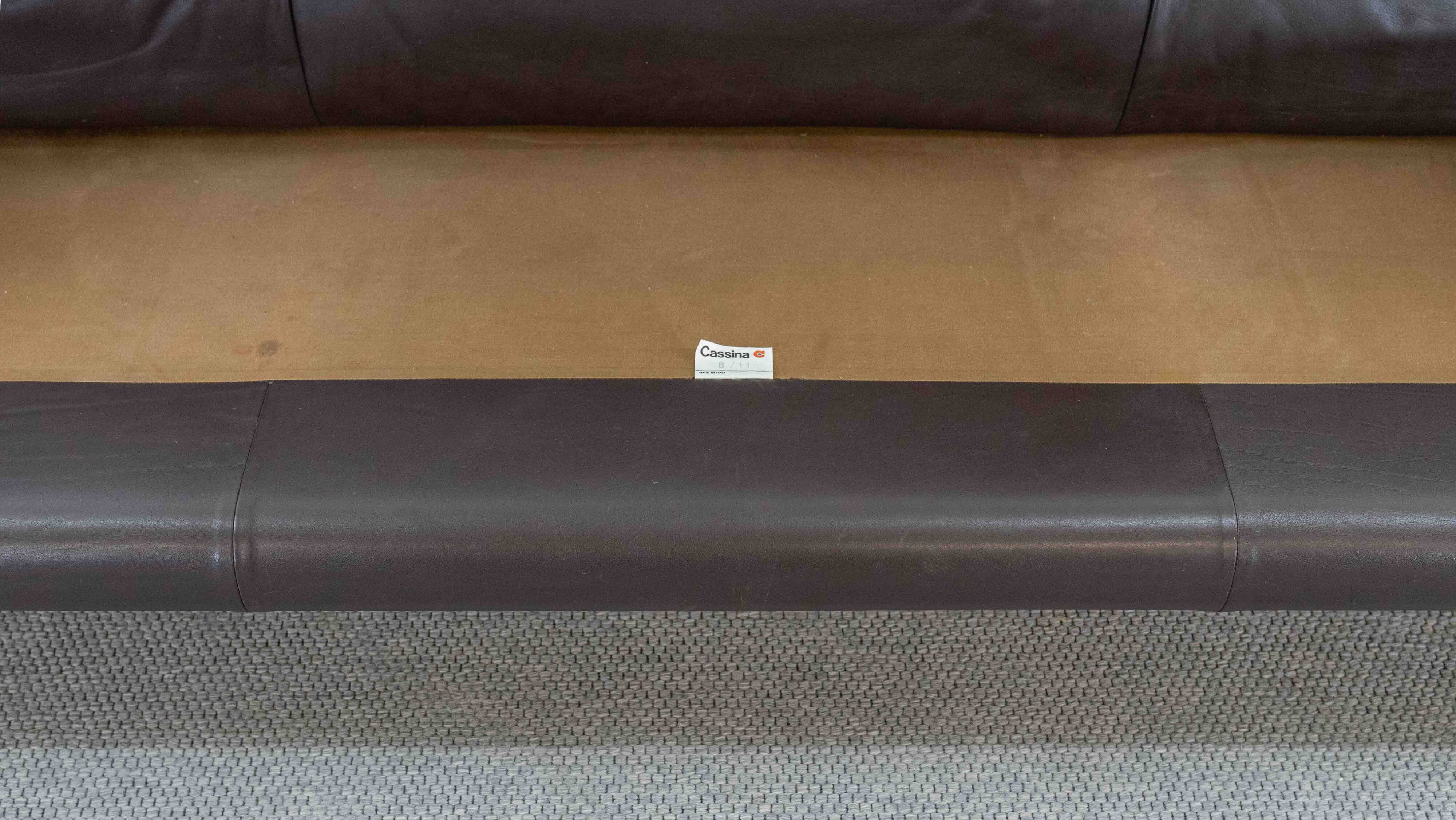 Cassina Maralunga 3seat-Sofa in darkbrown leather by Vico Magistretti