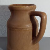 Sandstone pitcher