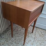 Chevet 1950 pieds compas