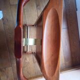 Valet. In varnished wood.