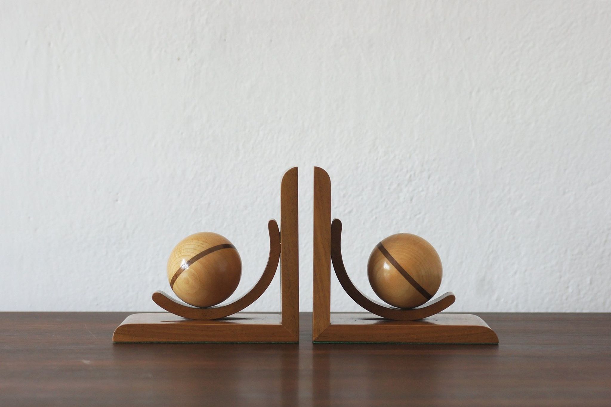 Mid-century modern wooden bookends, 1940s, set of 2
