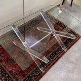 Designer coffee table in glass with an altuglass base.