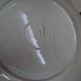 Set of 5 Sarreguemines flat plates in cream color