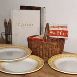 Assiette plate-Faïencerie de Sarreguemines-Liseré jaune d'or