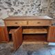 Buffet rustique français années 1920 – Buffet en pin ancien – Îlot de cuisine – Meuble de rangement 3 portes
