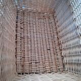Wicker laundry basket