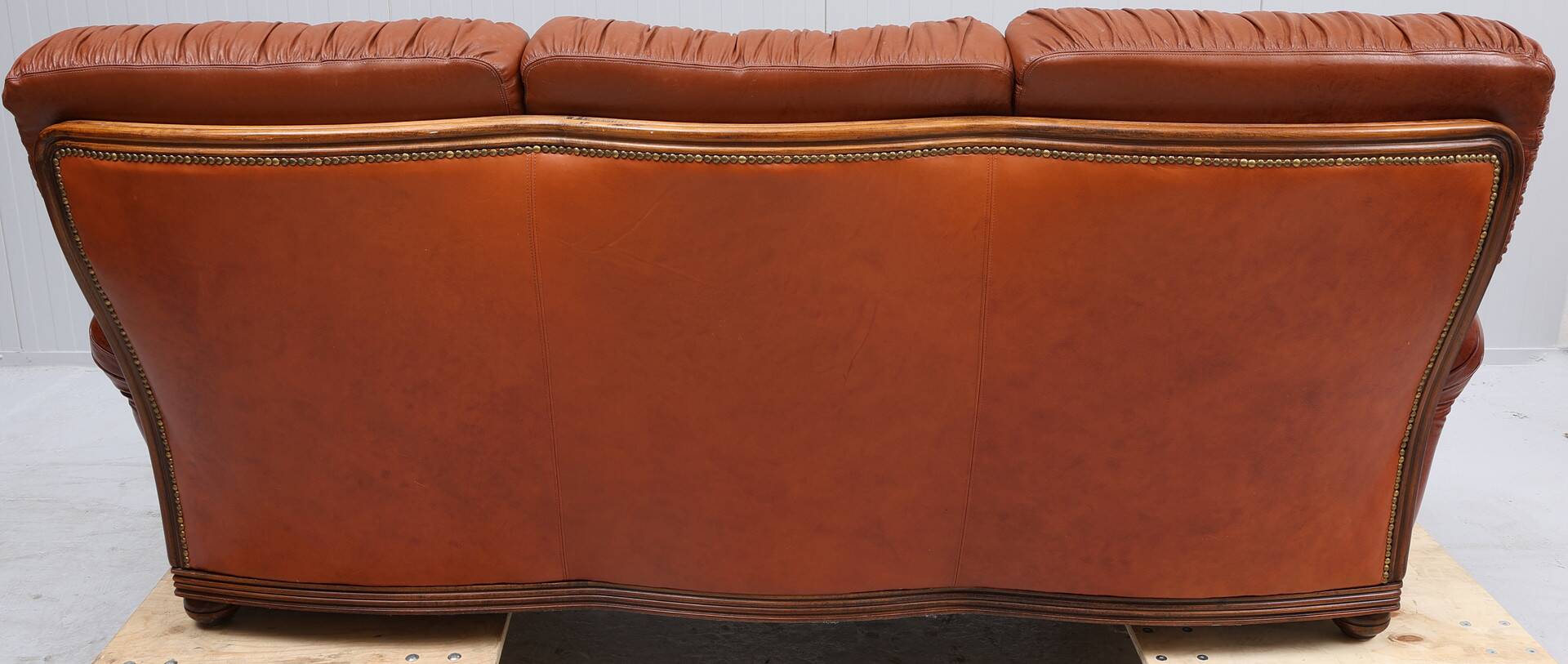 20th Century 3-Seater Sofa — Leather & Wood — Timeless Scandinavian-Inspire