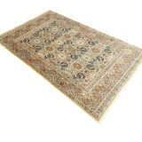 1960s carpet, 188 x 210
