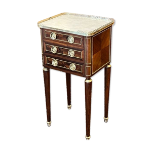 Chiffonnière style louis