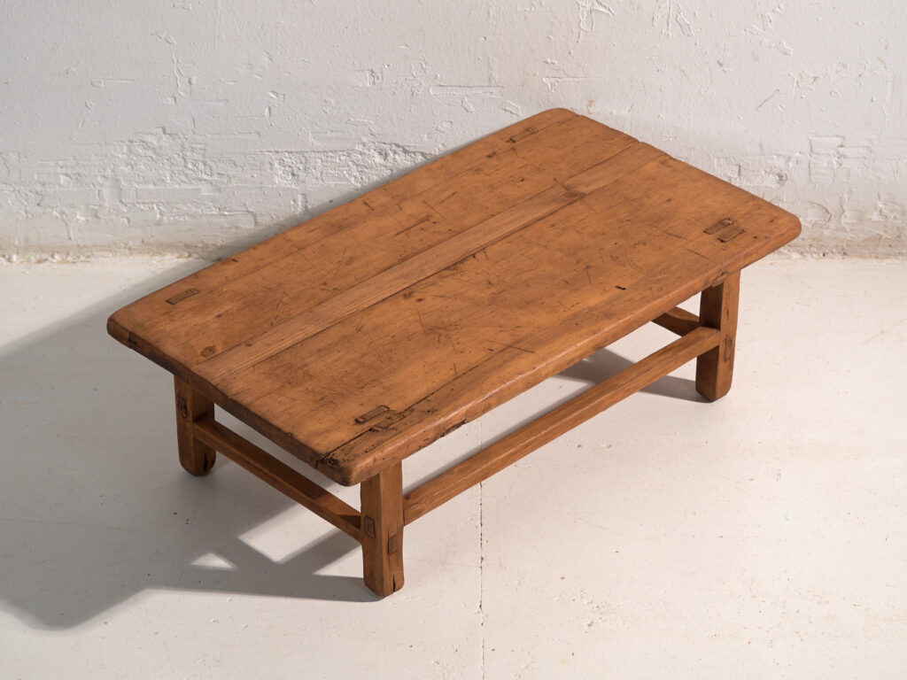Antique pine coffee table – China, circa 1890