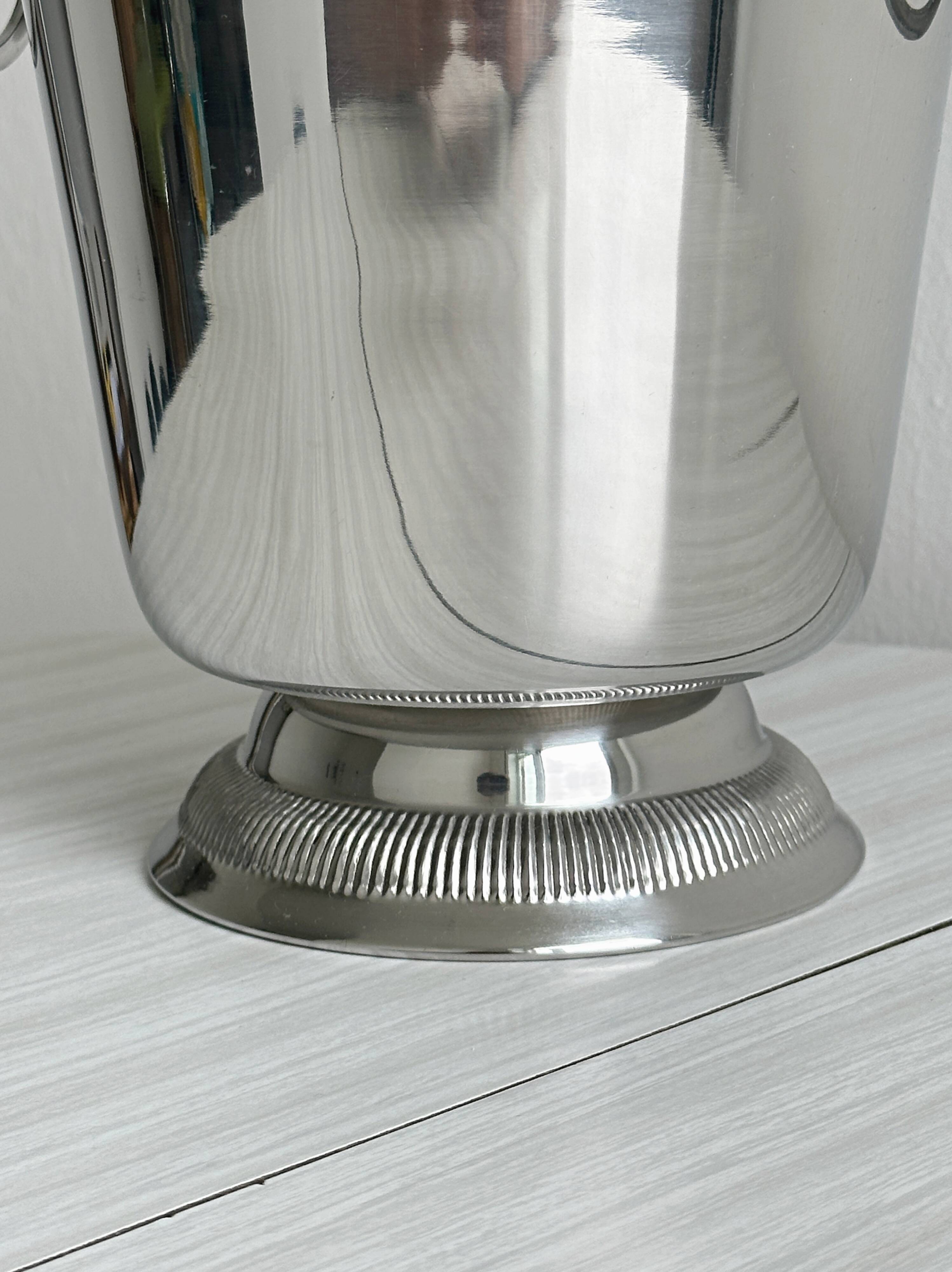 Lightweight silver stainless steel champagne bucket