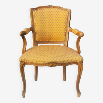 Fauteuil cabriolet de style louis xv