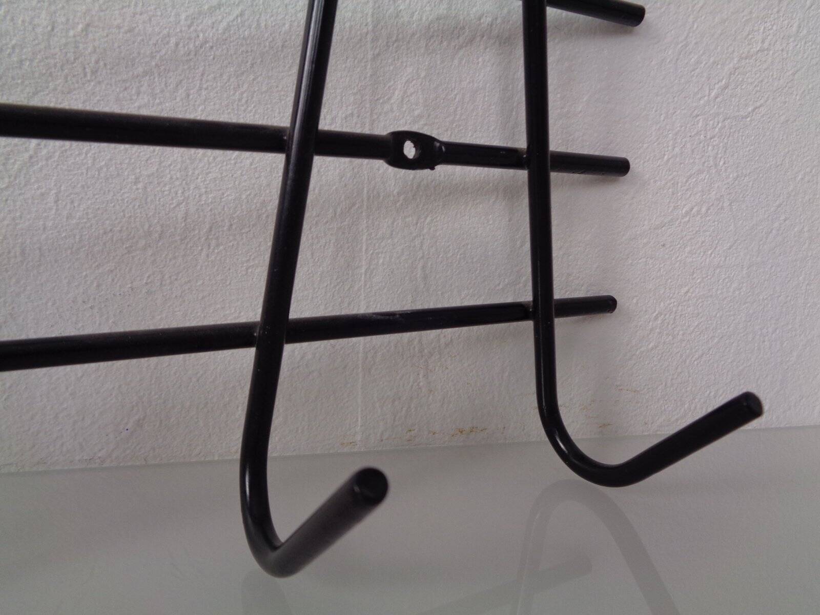 Minimalist String Wardrobe, 1960s