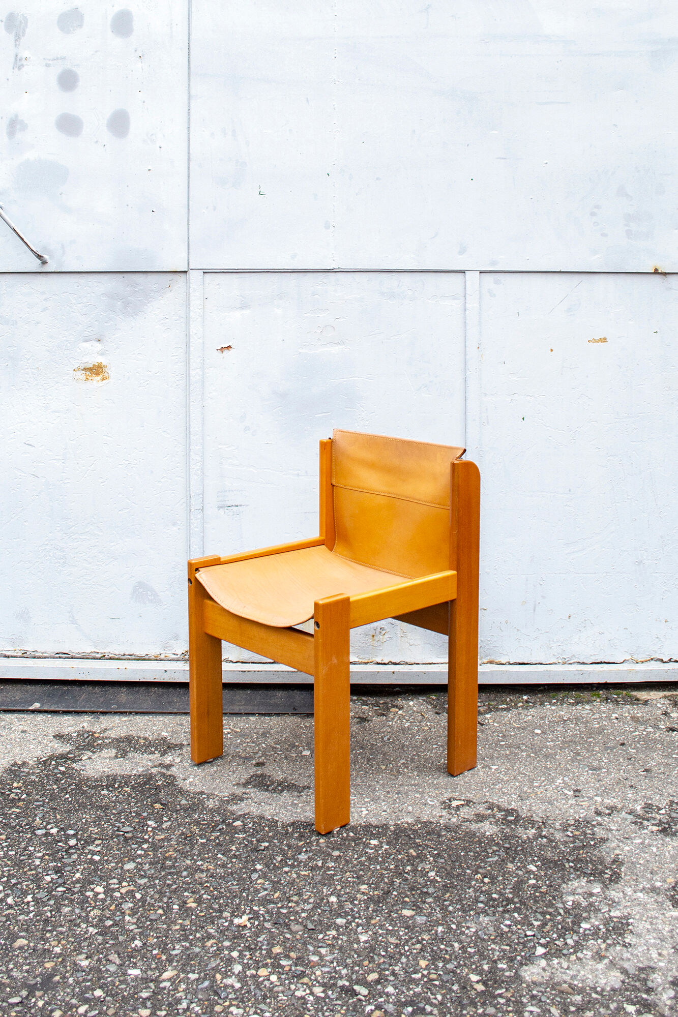 Beech and leather chairs by Ibisco Italia 1960