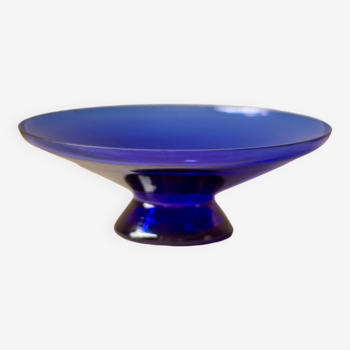 Ultramarine Blue fruit cup