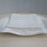White slurry asparagus dish