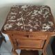 Chevet ancien dessus marbre