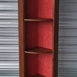 Authentic antique corner shelf unit in solid wood.