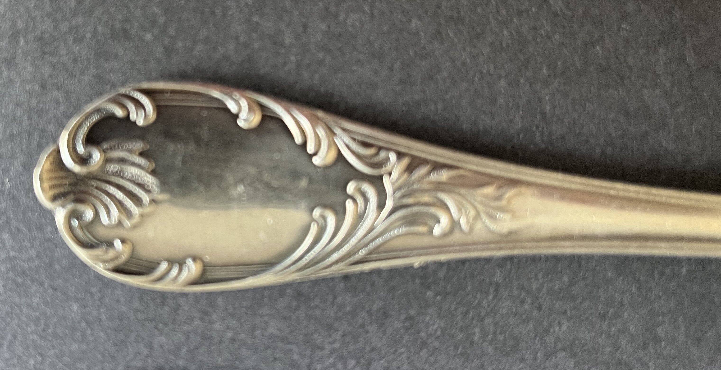 Ménagère Christofle modèle Marly 111 pièces
