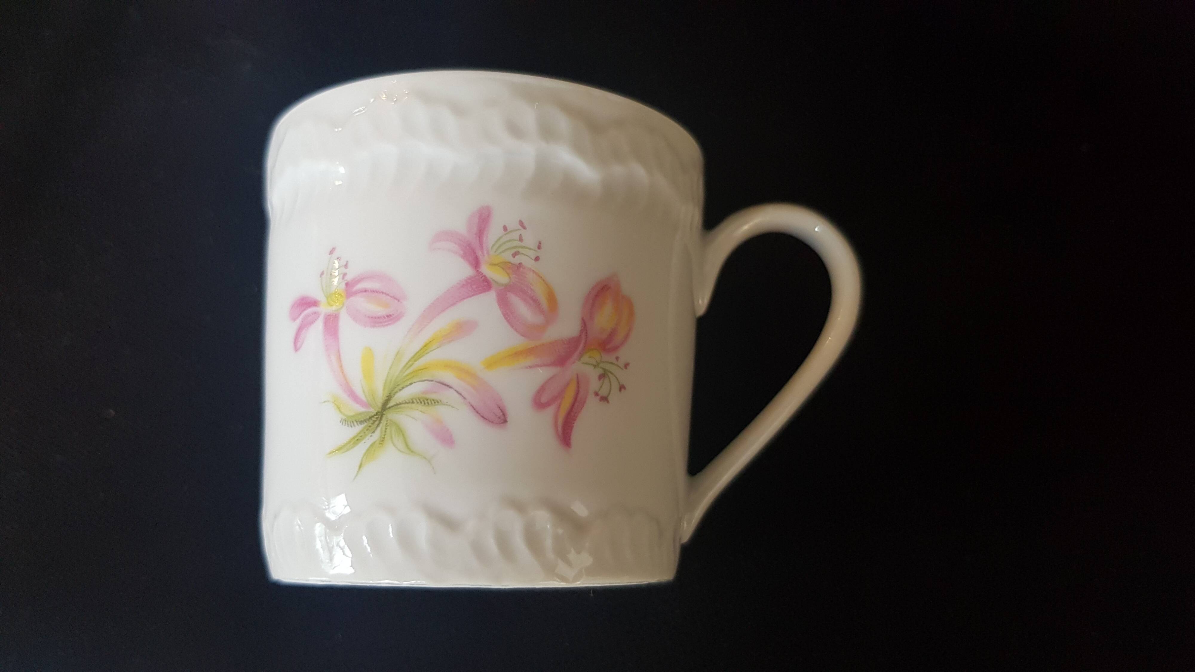 Set of five coffee cups and saucers, Limoges, Goumot Labesse