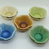 10 ramekins gradient of colors