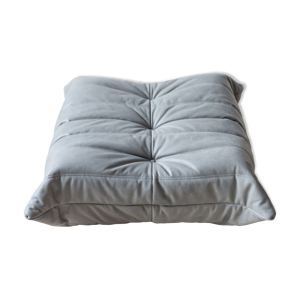 Ottoman Togo en cuir gris odèle
