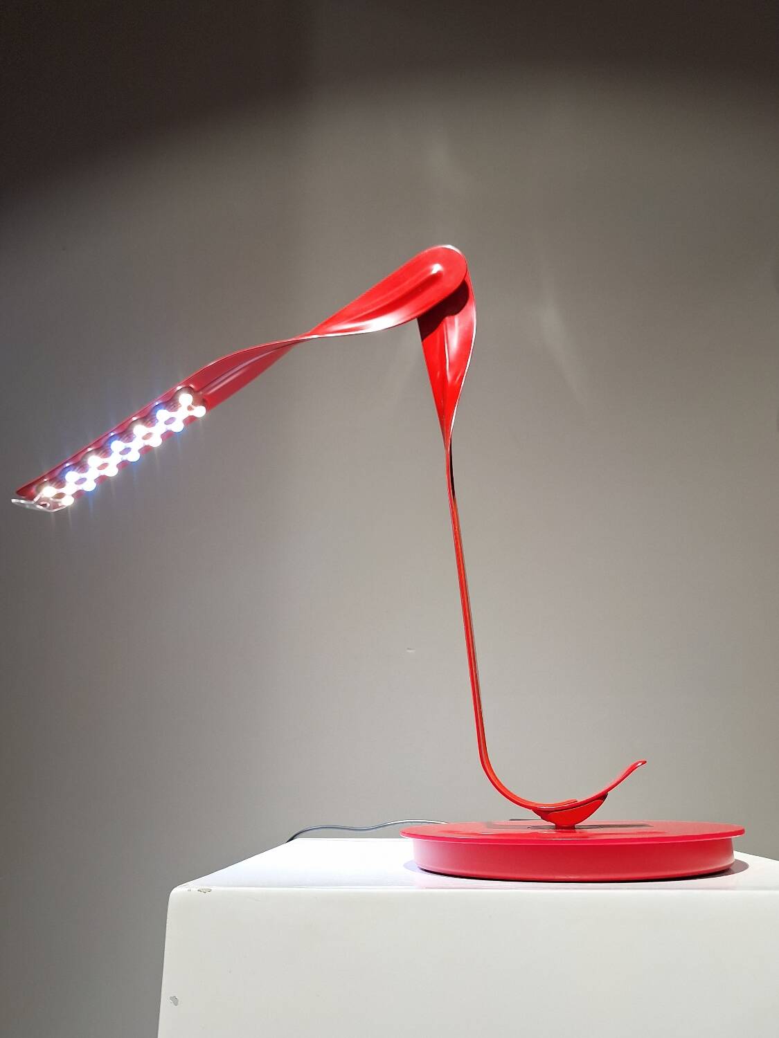 Leaf desk lamp by Yves Béhar for Herman Miller, 2007.