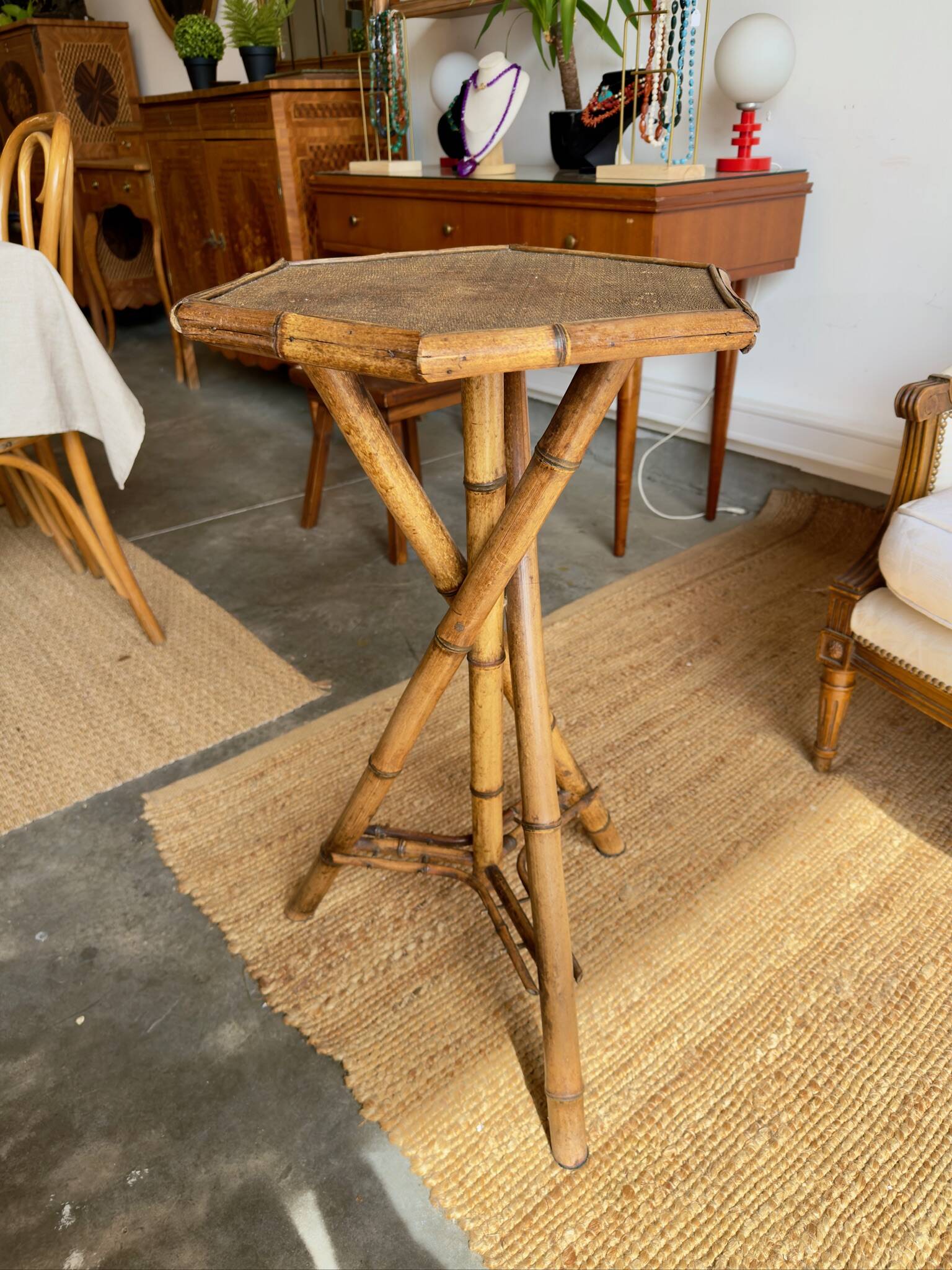 Vintage bamboo side table – Riviera spirit