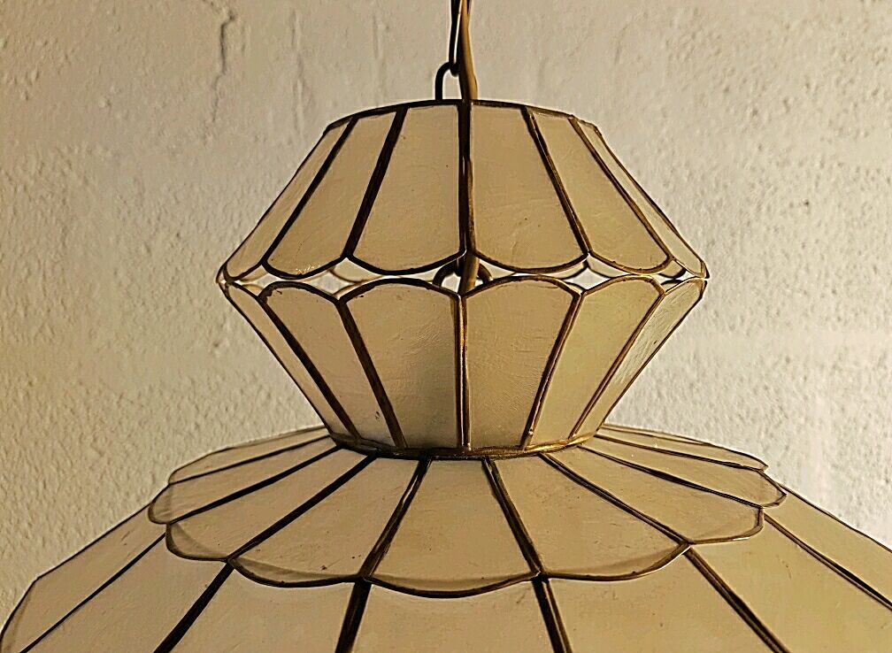 Mother of pearl pendant 70's