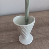 Ice cream cups with cone effect