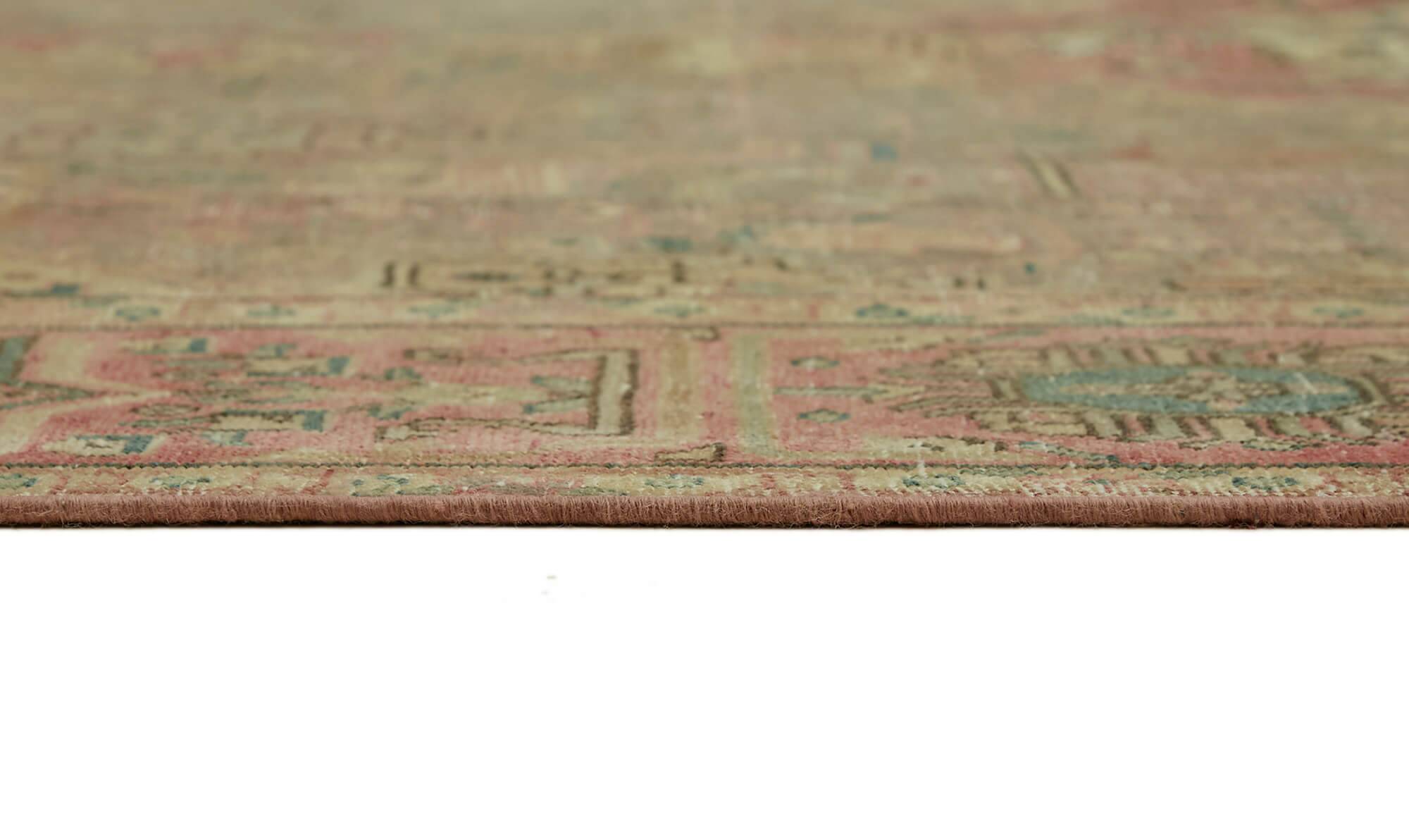 1970s 245 cm x 340 cm beige wool carpet