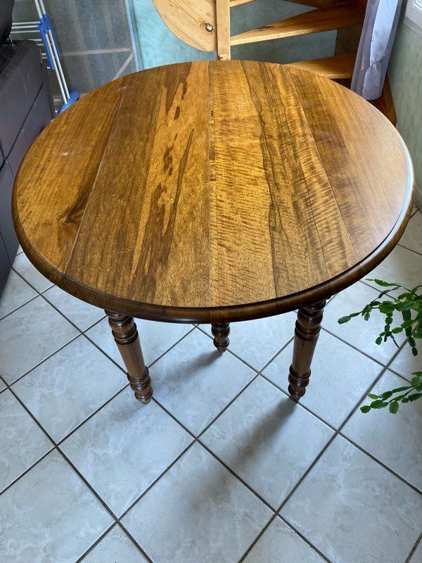 Walnut table