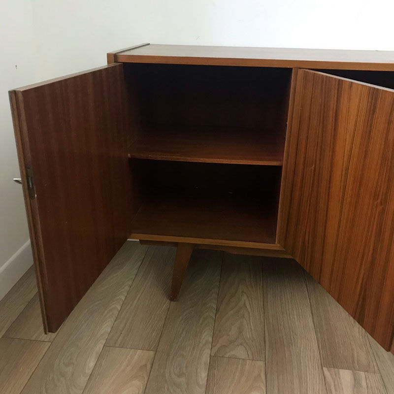 Sideboard feet compass 60s