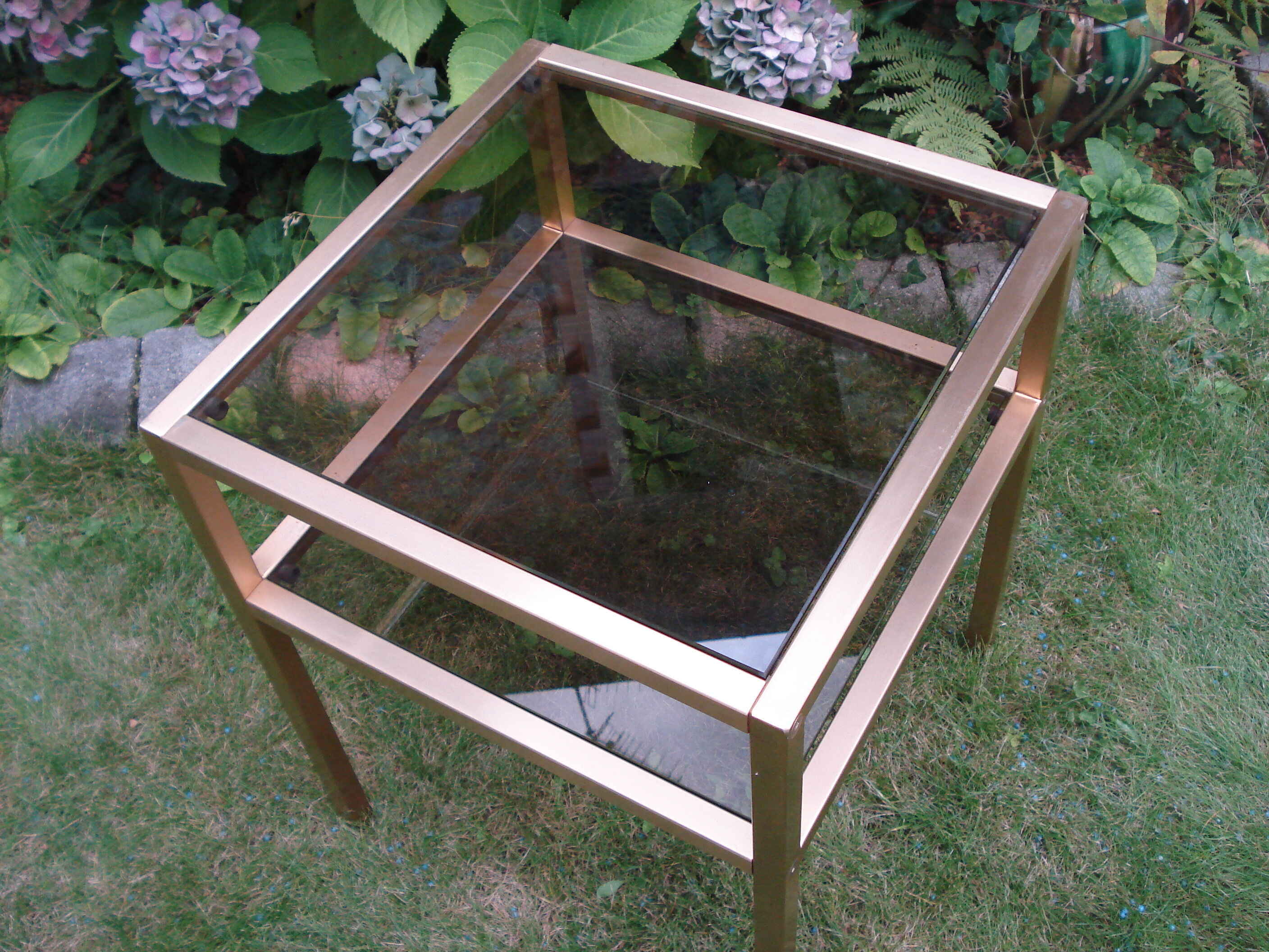 Vintage side table 1980