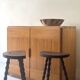 Buffet design en bois orme & pin collection Savoie, Maison Regain 1970