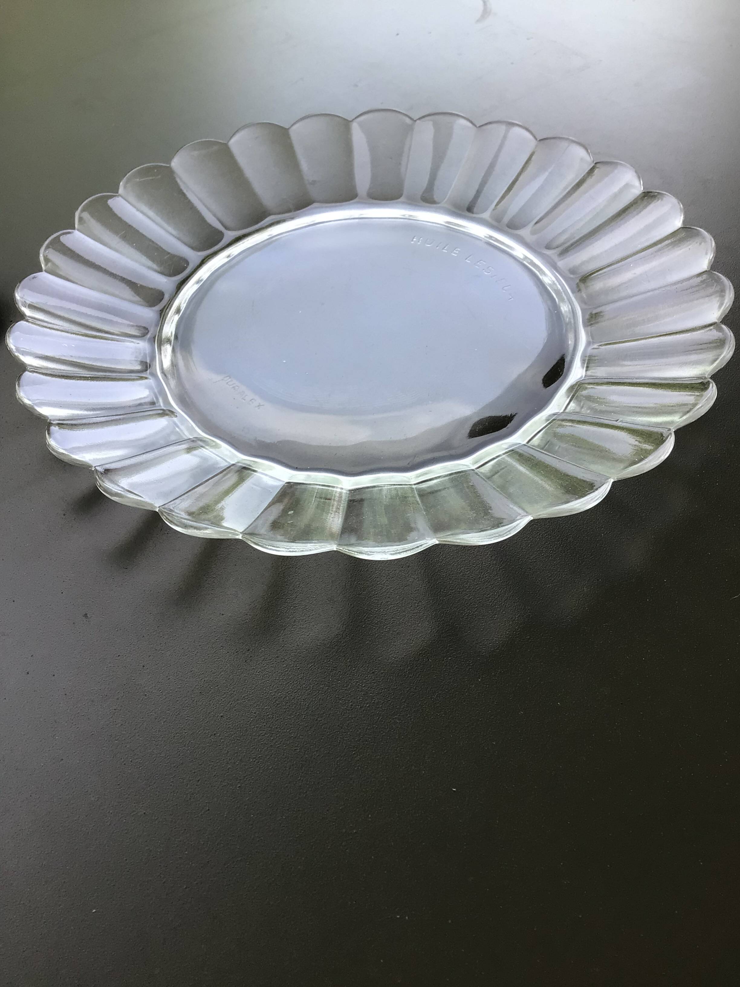 10 Duralex daisy glass dessert plates