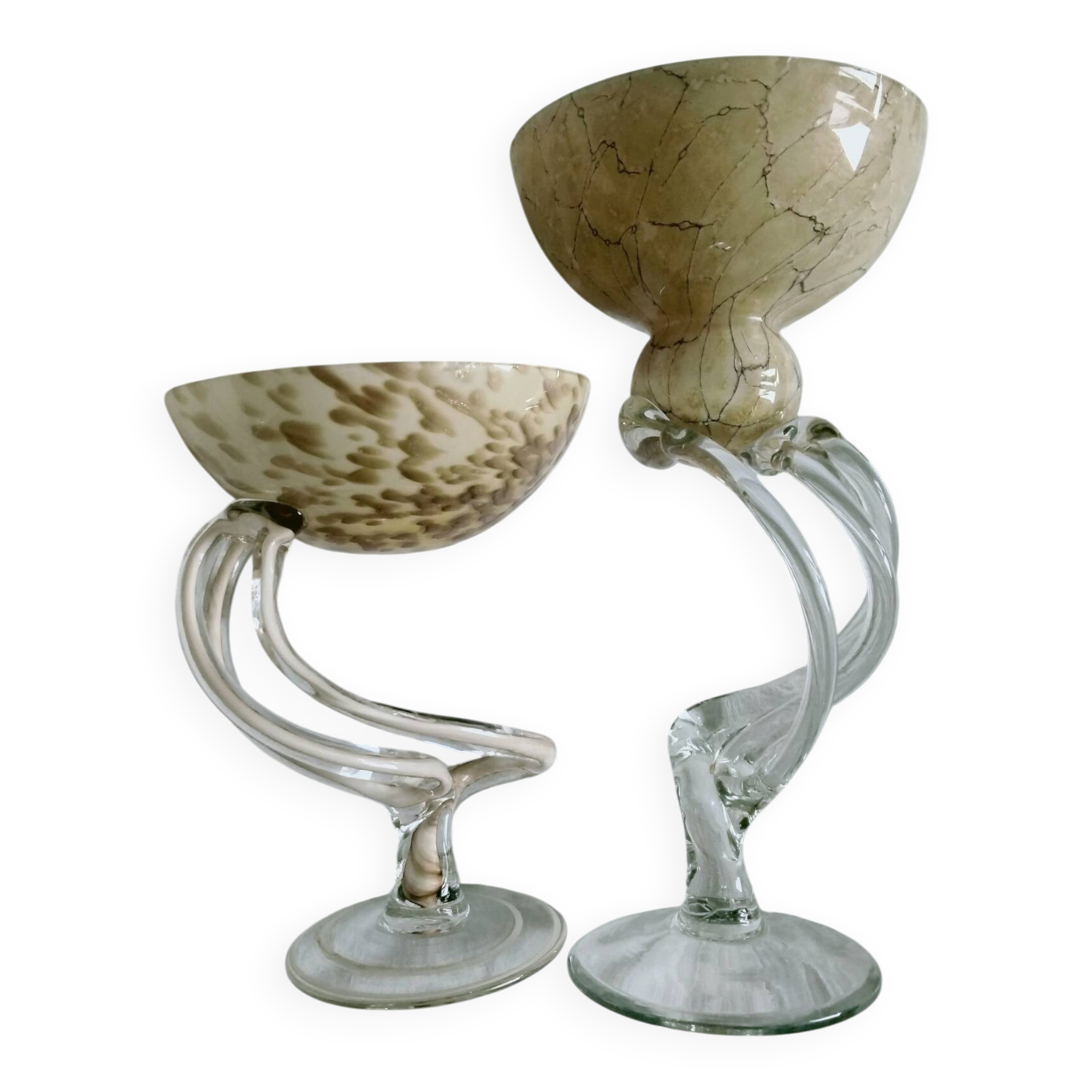 2 blown glass cups